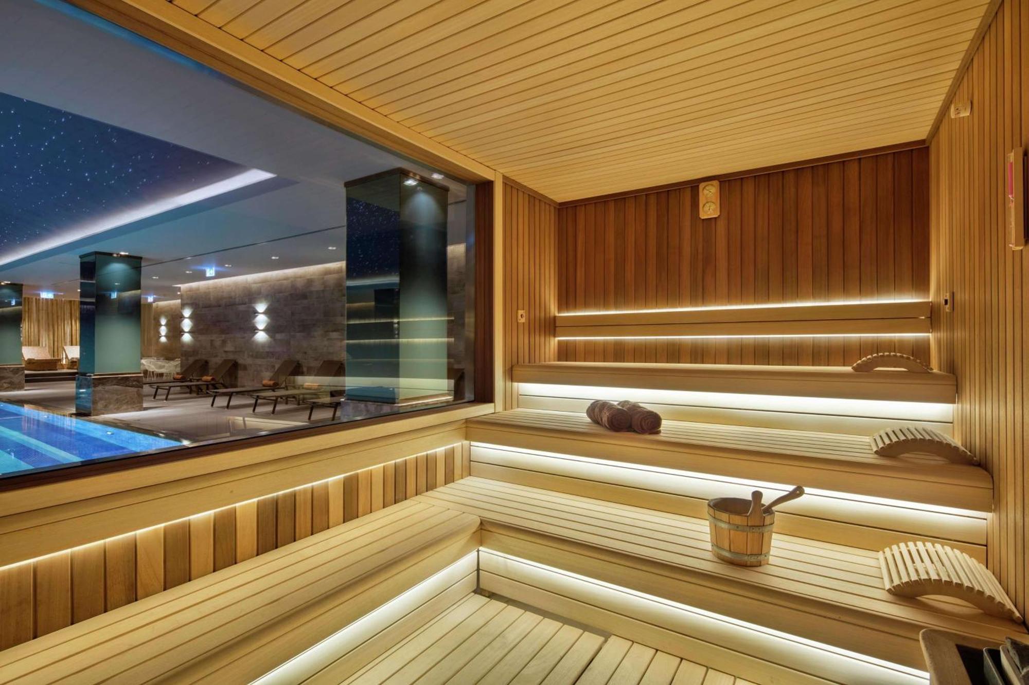 Doubletree By Hilton Skopje Exterior foto Sauna